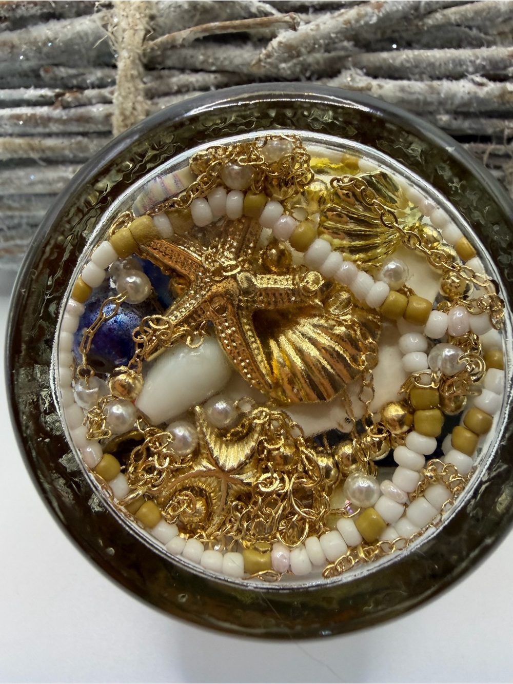 Gold Sea Charm Beaded Necklace - White & Gold Wearables Mini Jar 🫙Mostly NWT